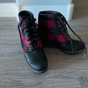Womens Sorel PDX Wedge Boot. 6.5